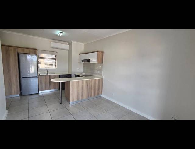1 BEDROOM PROPERTY TO RENT IN BALLITO